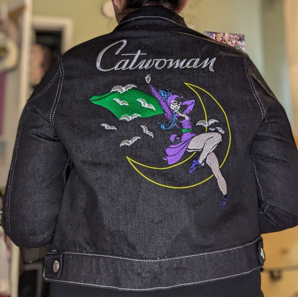 Catwoman Embroidered Jean Jacket Unique Vintage Size Small